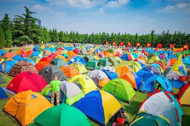 扎鲁特旗第二届帐篷节16日开幕-1.jpg