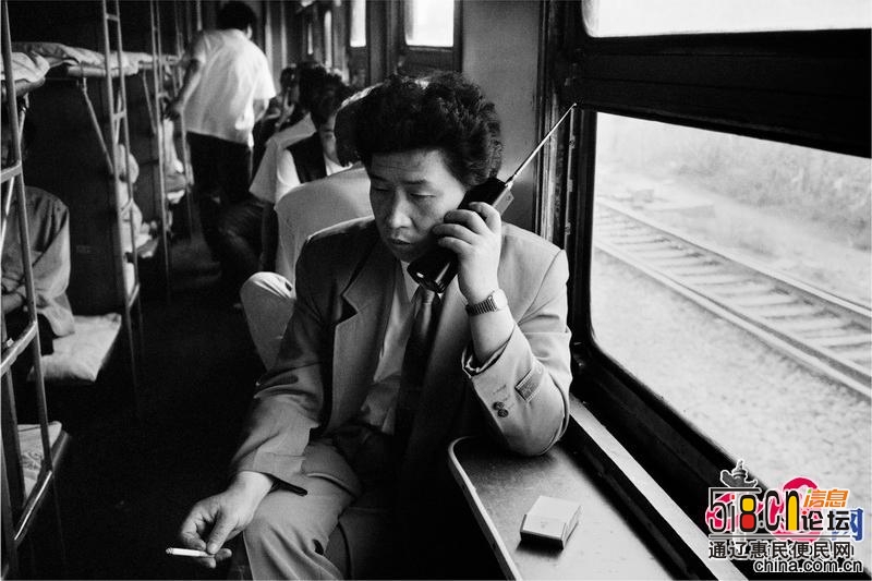 改革开放40年 记录火车上的中国人-8.jpg