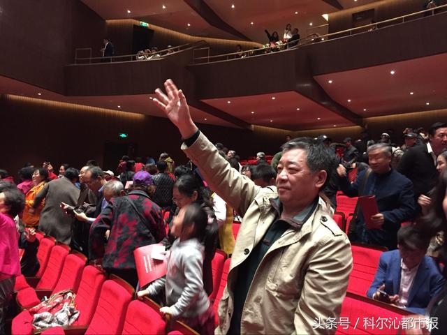 科尔沁草原“红色文艺轻骑兵”赴京演出的台前幕后-15.jpg