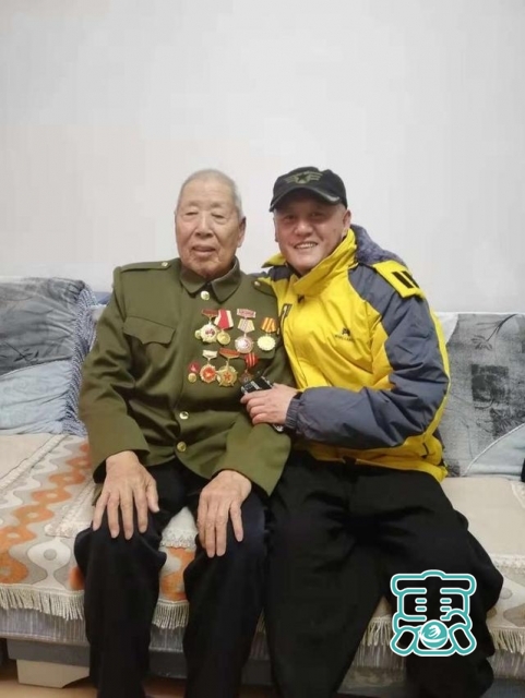 2018科尔沁志愿者看望抗战老兵～金戈铁马，峥嵘岁月-6.jpg