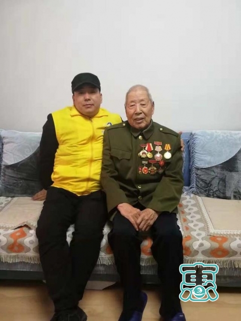 2018科尔沁志愿者看望抗战老兵～金戈铁马，峥嵘岁月-7.jpg