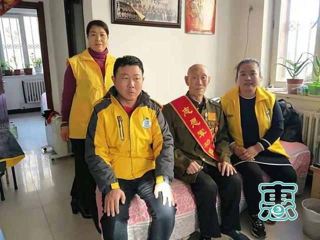 2018科尔沁志愿者看望抗战老兵～金戈铁马，峥嵘岁月-15.jpg