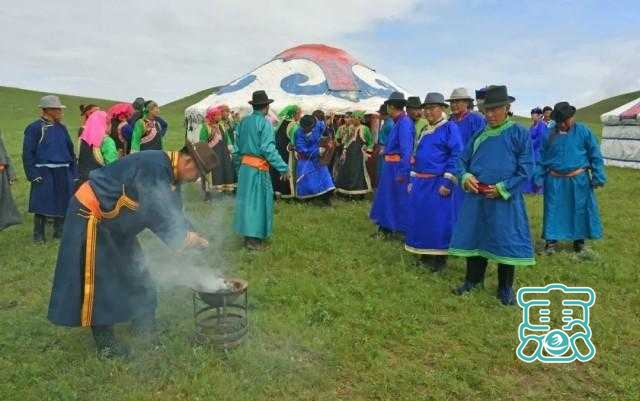 惊艳！扎鲁特草原上的传统蒙古族婚礼-6.jpg