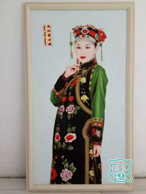 请您欣赏金丝彩岩手工艺作品——蒙古族部落妇女系列-21.jpg