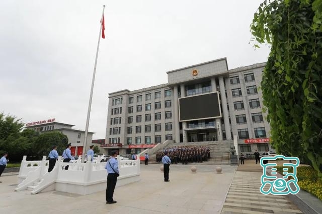 扎旗法院举行庆祝建党100周年升国旗仪式-1.jpg