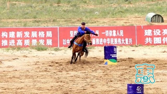 2023中国马都（大赛马）蒙古马王争霸赛在锡林浩特火热开赛-4.jpg