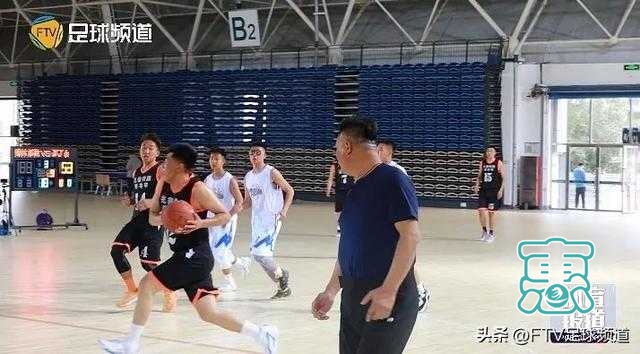通辽市篮球队 期待更多赛事在乡村开展-3.jpg